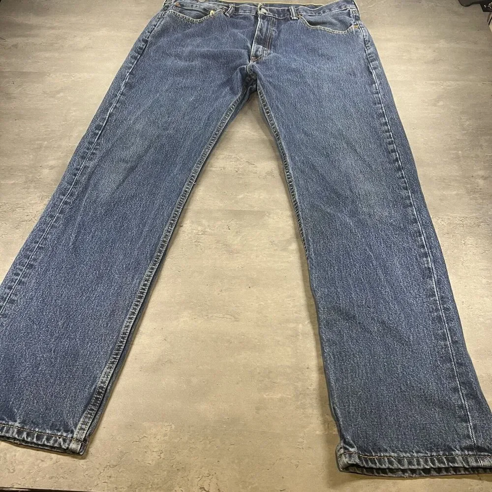 Levi's 505 Blue Jeans 38x34 Fit 38x33 Faded Denim Regular‎ Straight Fit Medium